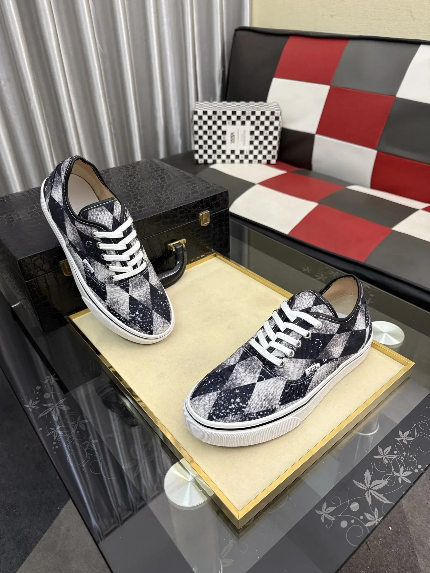 NEW BALANCE Sneakers & Trainers Canvas (Black-White) EU38-46 B10202607050548 - Image 3