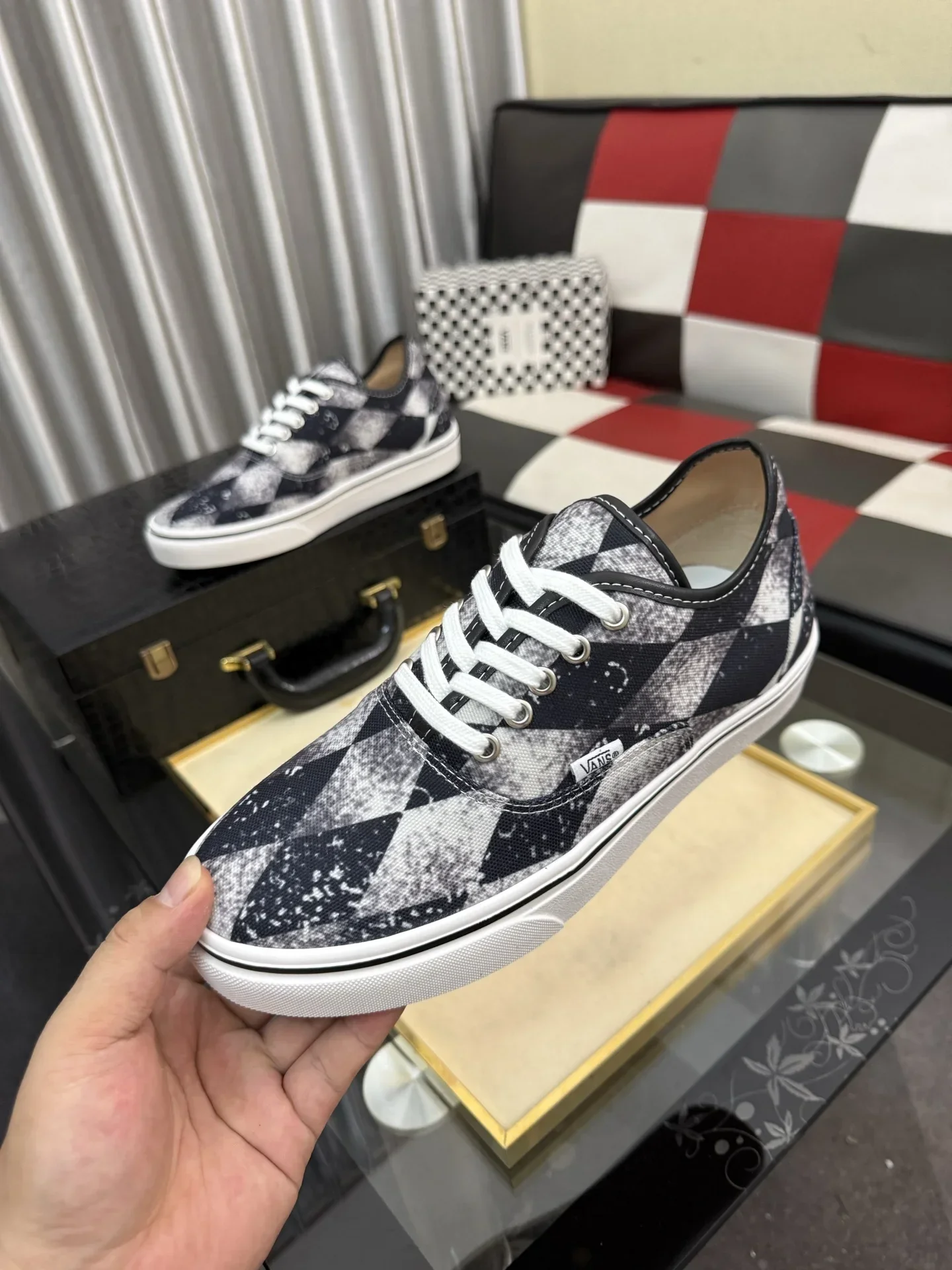 NEW BALANCE Sneakers & Trainers Canvas (Black-White) EU38-46 B10202607050548 - Image 5