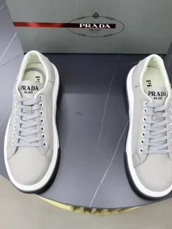 PRADA Sneakers & Trainers Smooth Leather (Grey-White-Black) EU38-44 C00202607051505