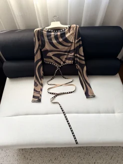 PUCCI T-shirts & Vests Sheer Tulle (Black-Beige) 36-40 B45202607051124