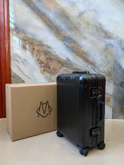 Alternative view of RIMOWA Suitcases 20inch,26inch,30inch E50202607010096