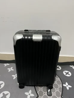 RIMOWA Suitcases 21inch E50202607010145