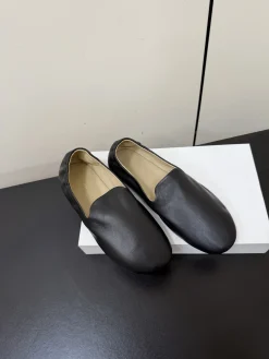 Alternative view of THE ROW Flats & Loafers Lambskin (Black) EU35-39 B80202607051404