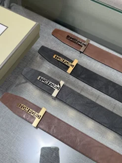 TOM FORD Belts Calfskin Leather (Black-Brown) A70202607050768