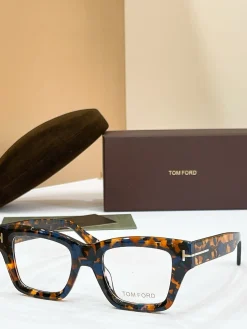 TOM FORD Glasses & Sunglasses A05202607020589