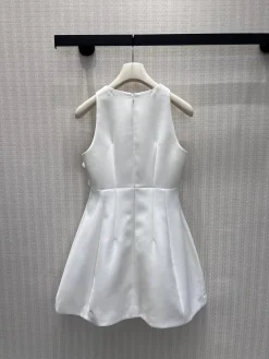 Alternative view of Uncategorized Clothing Fabric (White) S-M-L D35202607052367