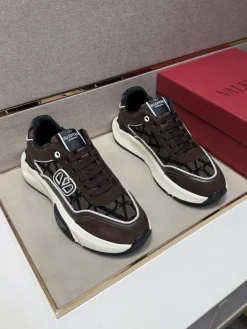 VALENTINO Sneakers & Trainers Canvas Suede (Brown-Black-White) EU38-44 B80202607051444