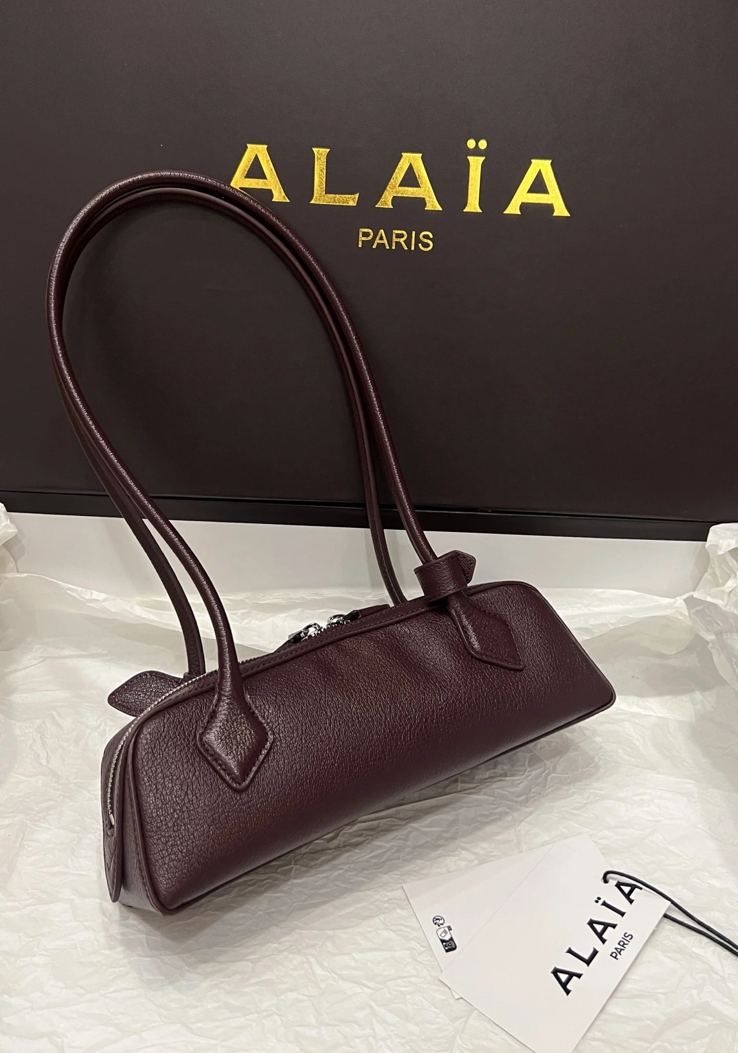 ALAIA Shoulder Bags Leather (Burgundy-Silver) 27X9X8CM G20202608100424 - Image 3