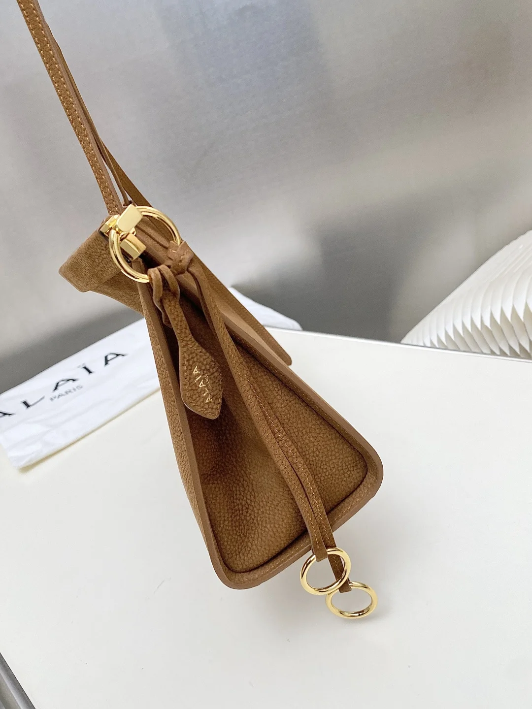 ALAIA Shoulder Bags Leather Suede (Brown) 30X21X9CM G30202608100381 - Image 3