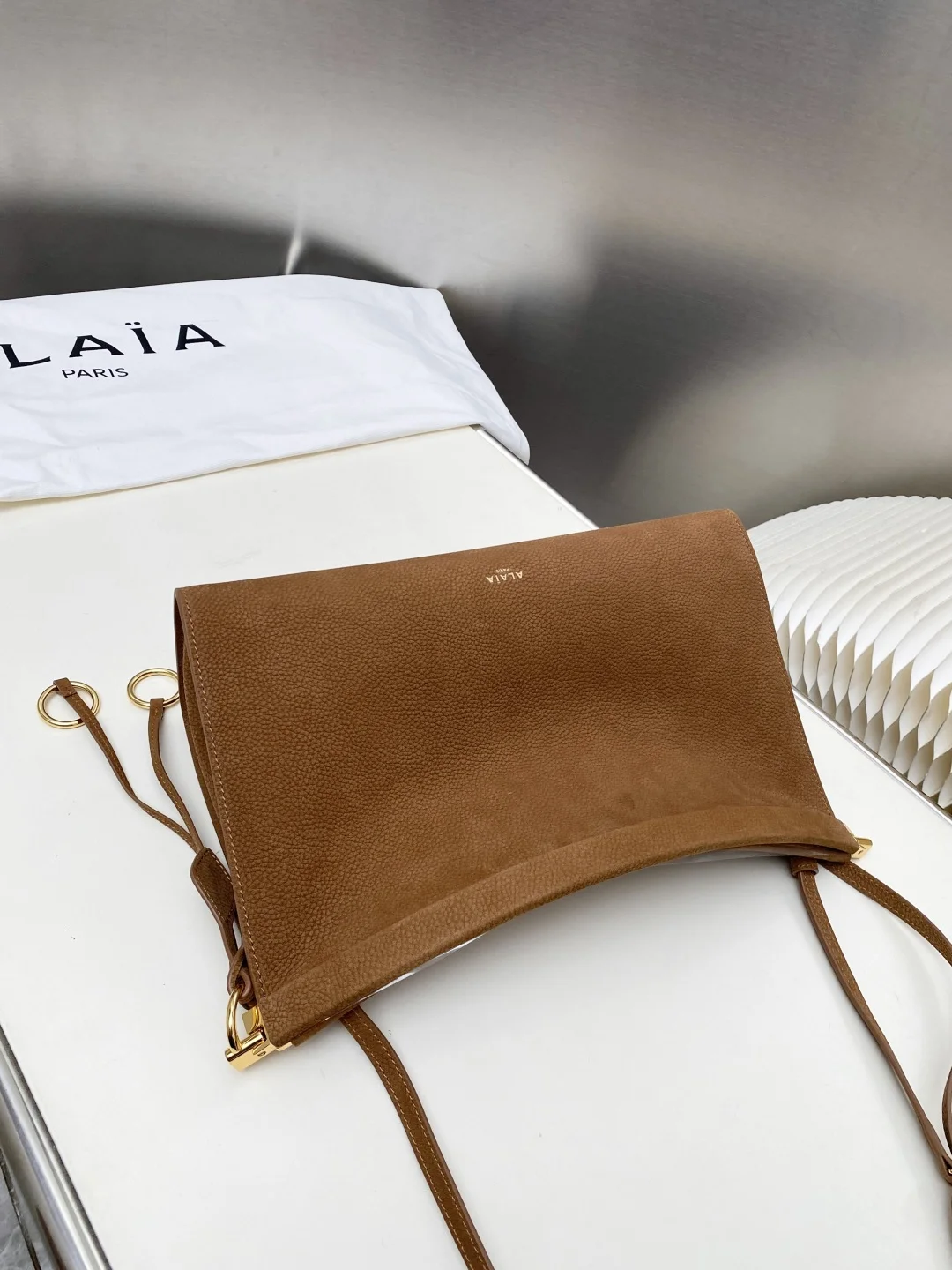 ALAIA Shoulder Bags Leather Suede (Brown) 30X21X9CM G30202608100381 - Image 5