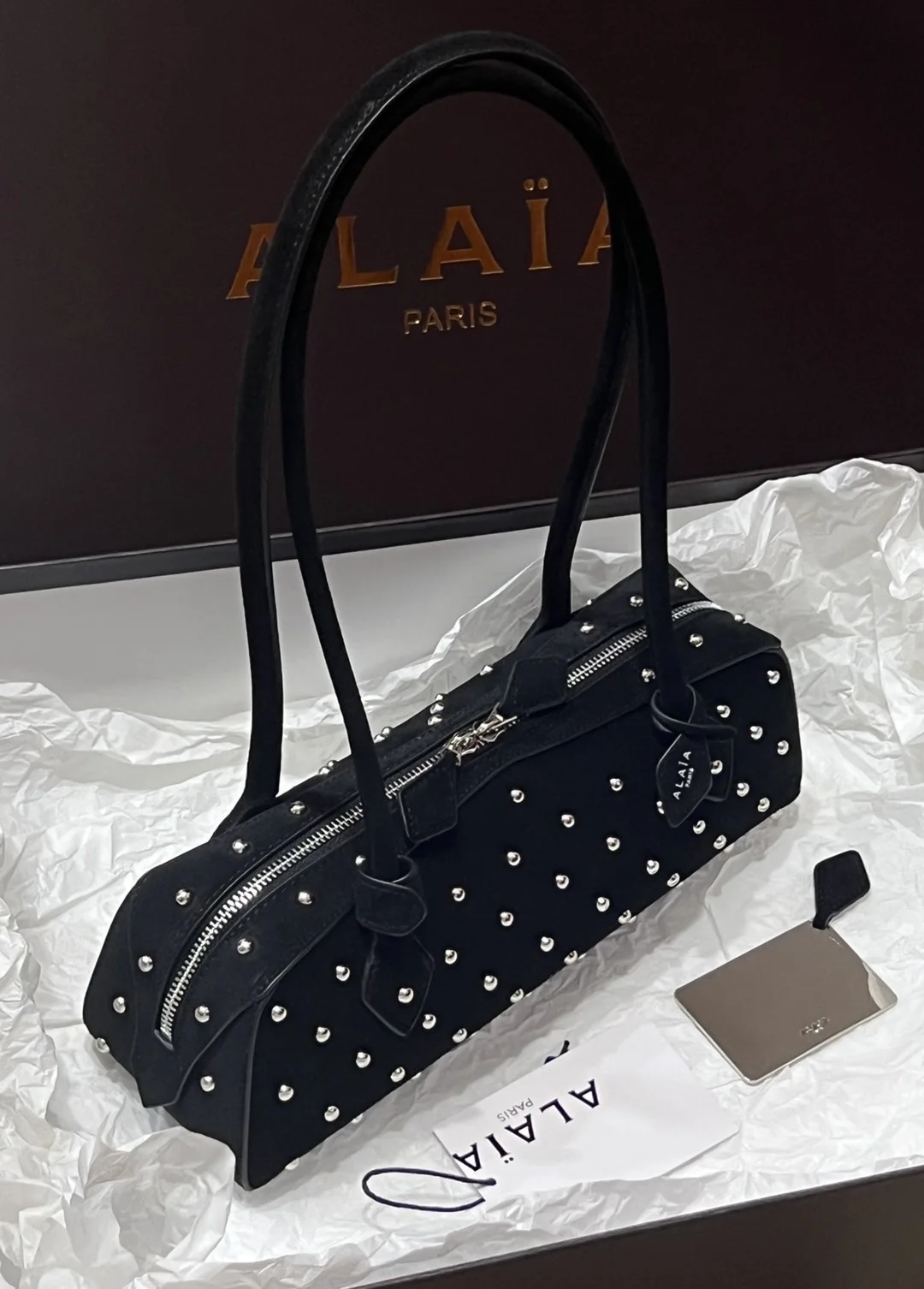 ALAIA Shoulder Bags Suede (Black-Silver) 33X10X11 H00202608100407 - Image 3