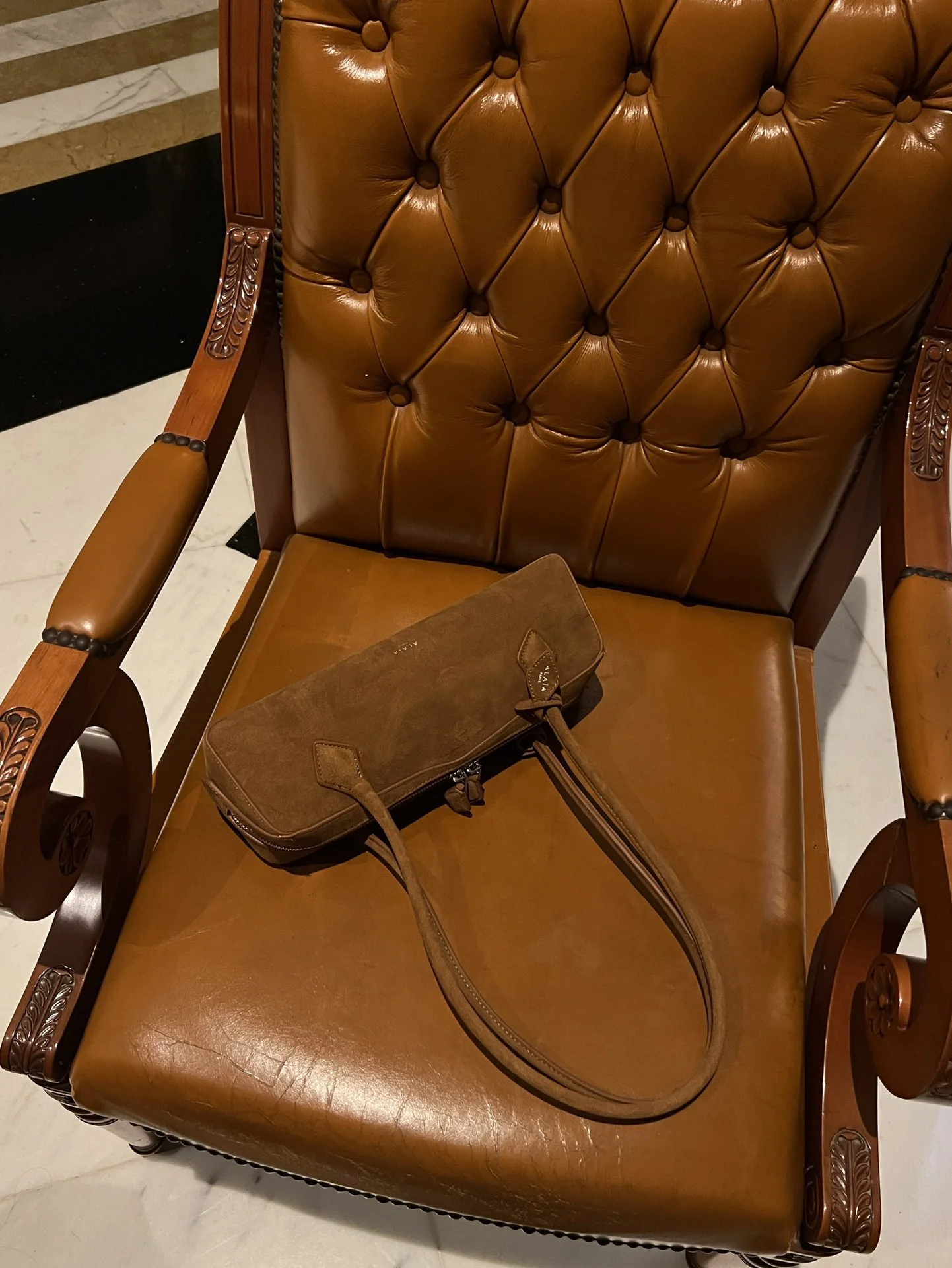 ALAIA Shoulder Bags Suede (Brown) 33X10X11 G80202608100427 - Image 4