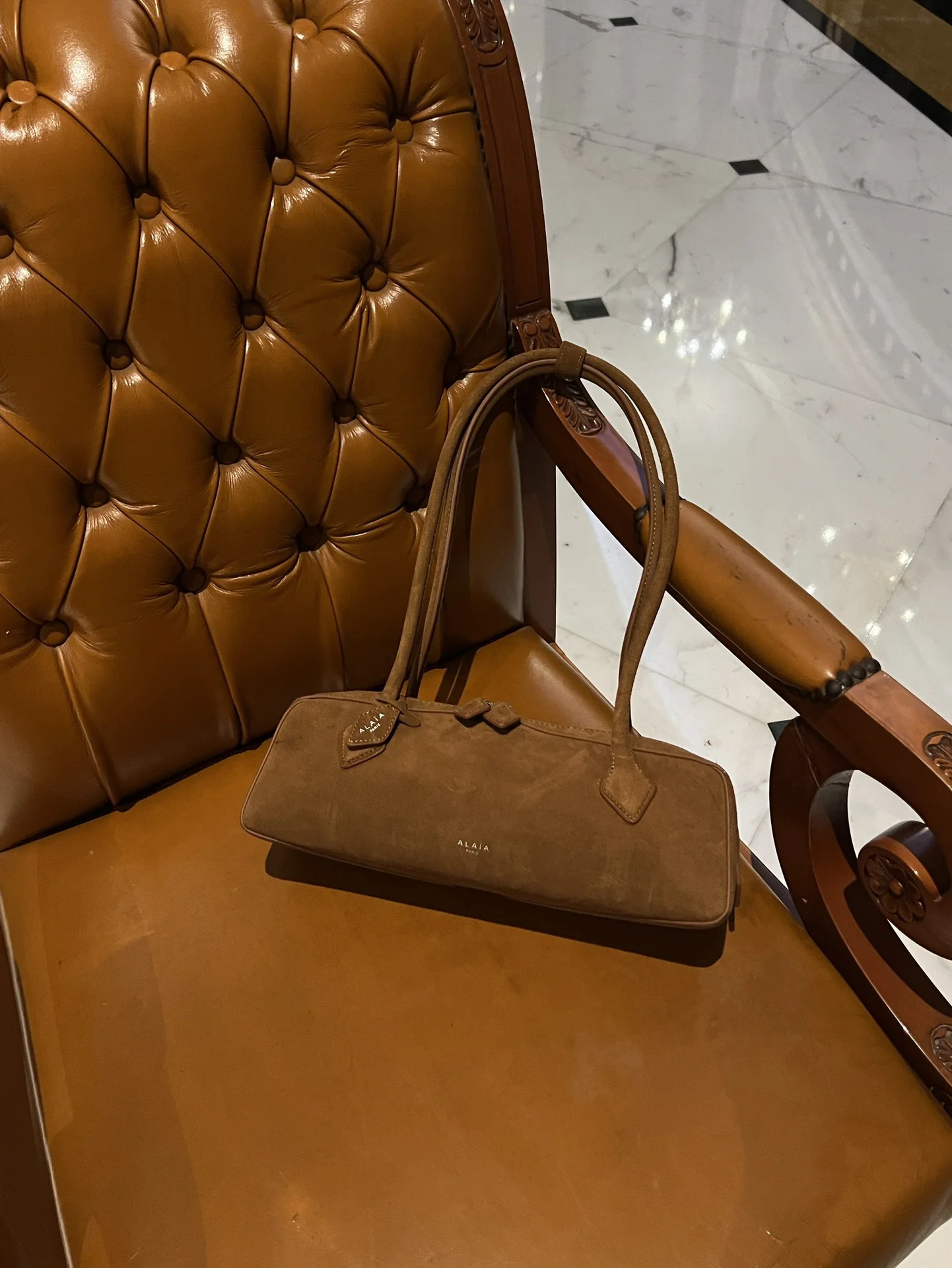 ALAIA Shoulder Bags Suede (Brown) 33X10X11 G80202608100427 - Image 5