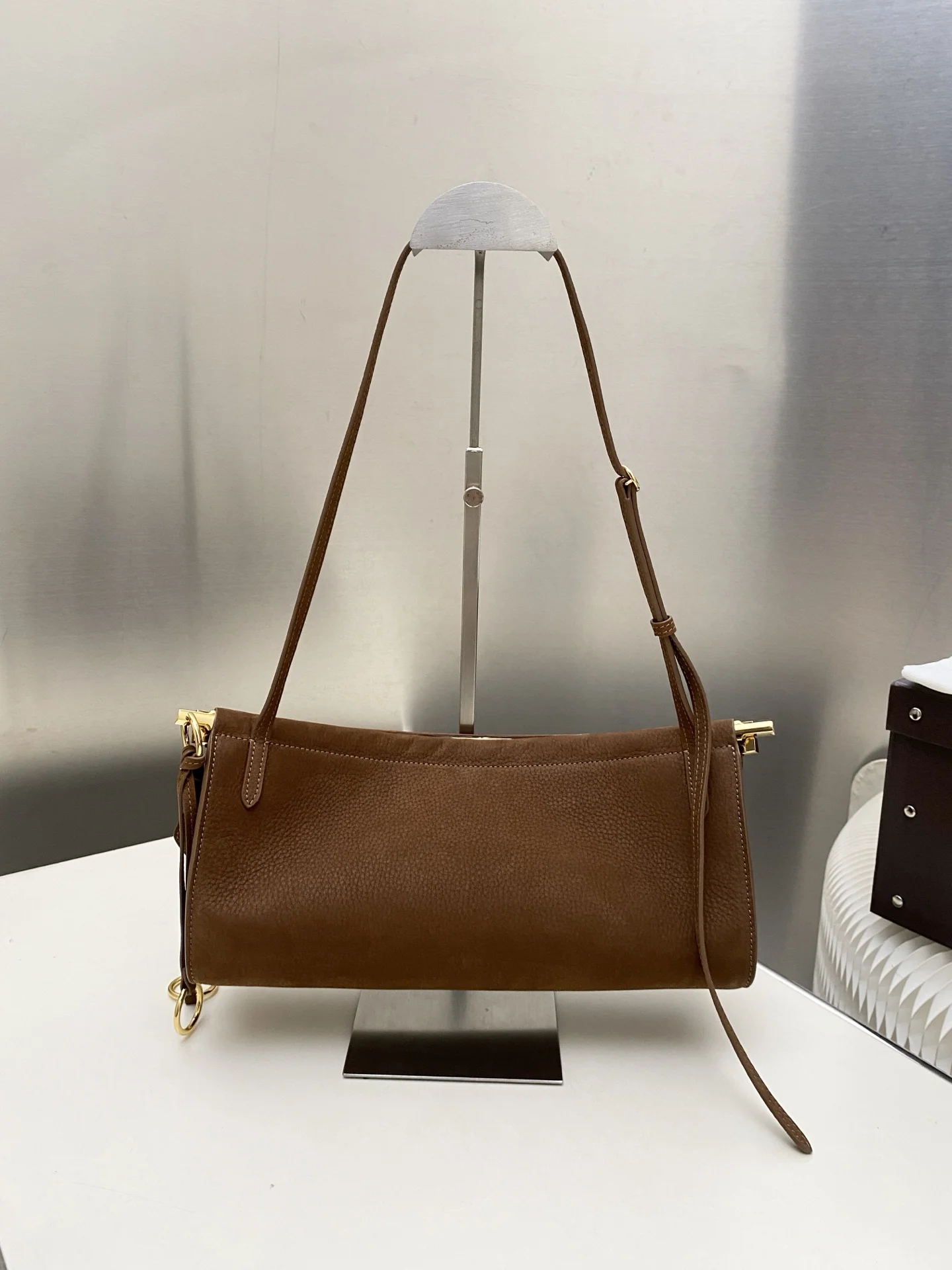 ALAIA Shoulder Bags Suede Leather (Brown-Gold) 30X14X9 CM G00202608100396 - Image 3