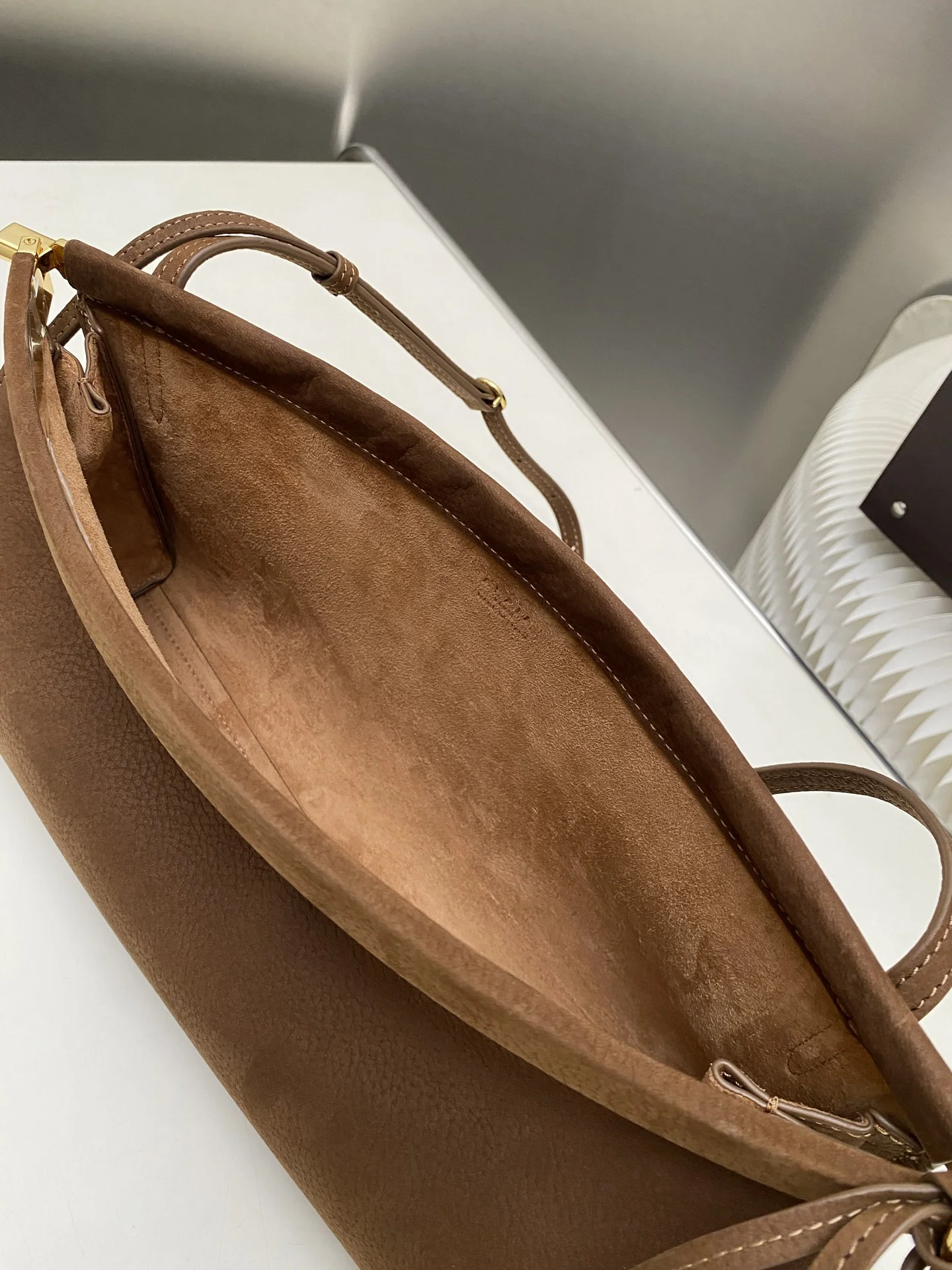ALAIA Shoulder Bags Suede Leather (Brown-Gold) 30X14X9 CM G00202608100396 - Image 7