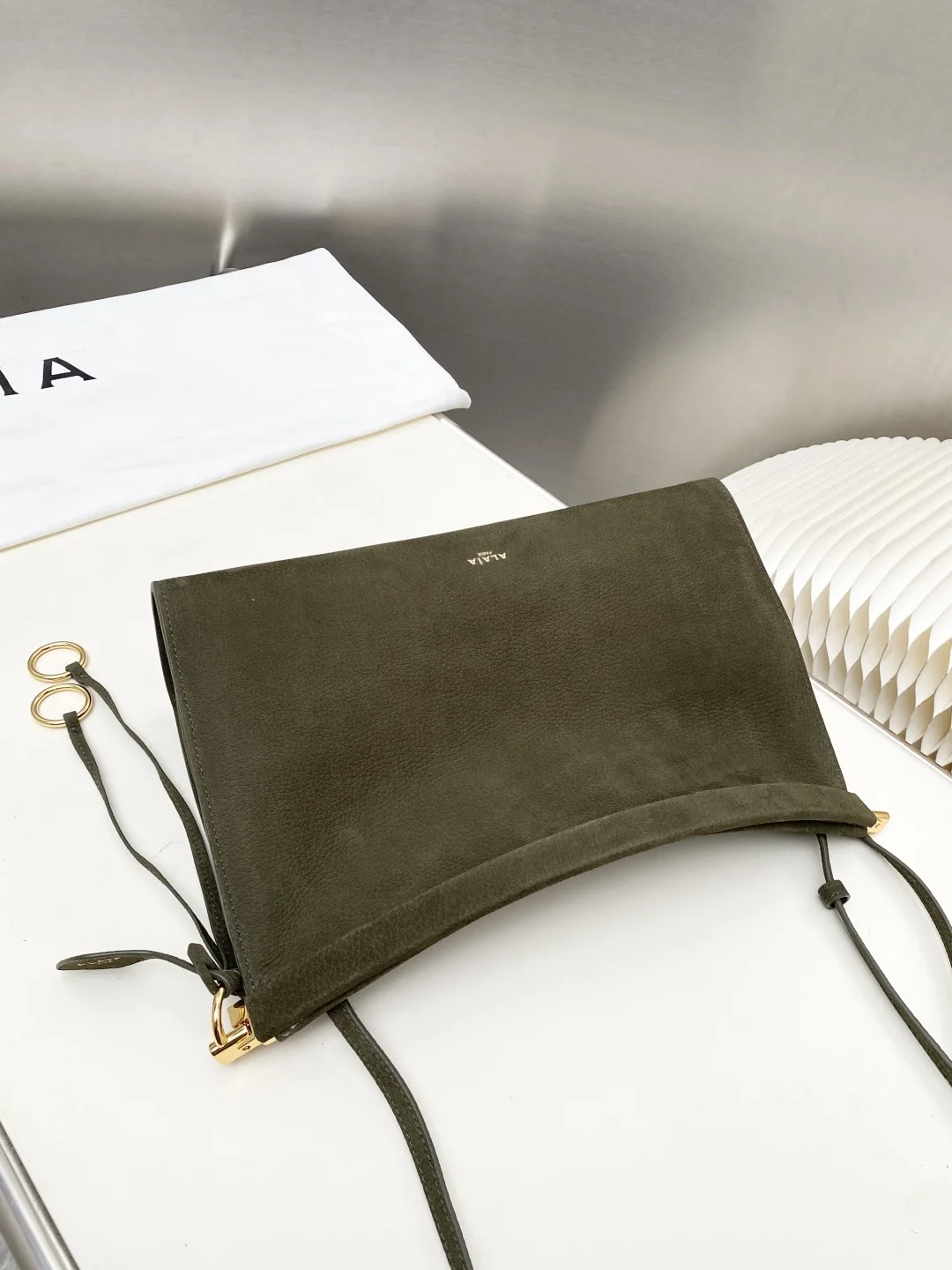 ALAIA Shoulder Bags Suede Leather (Green-Gold) 30X21X9CM G30202608100380 - Image 5