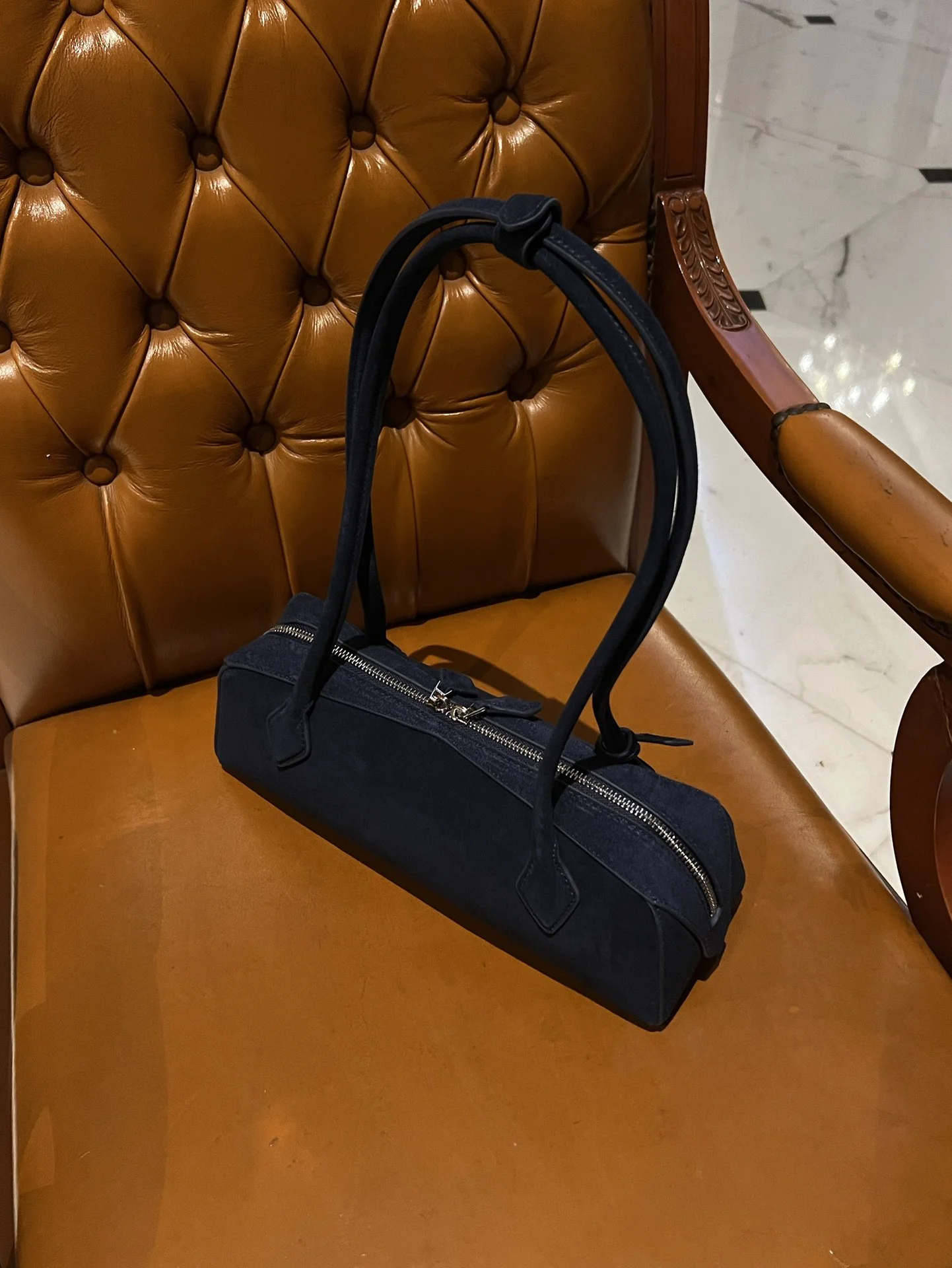 ALAIA Shoulder Bags Suede (Navy-Silver) 33X10X11 G80202608100421 - Image 3