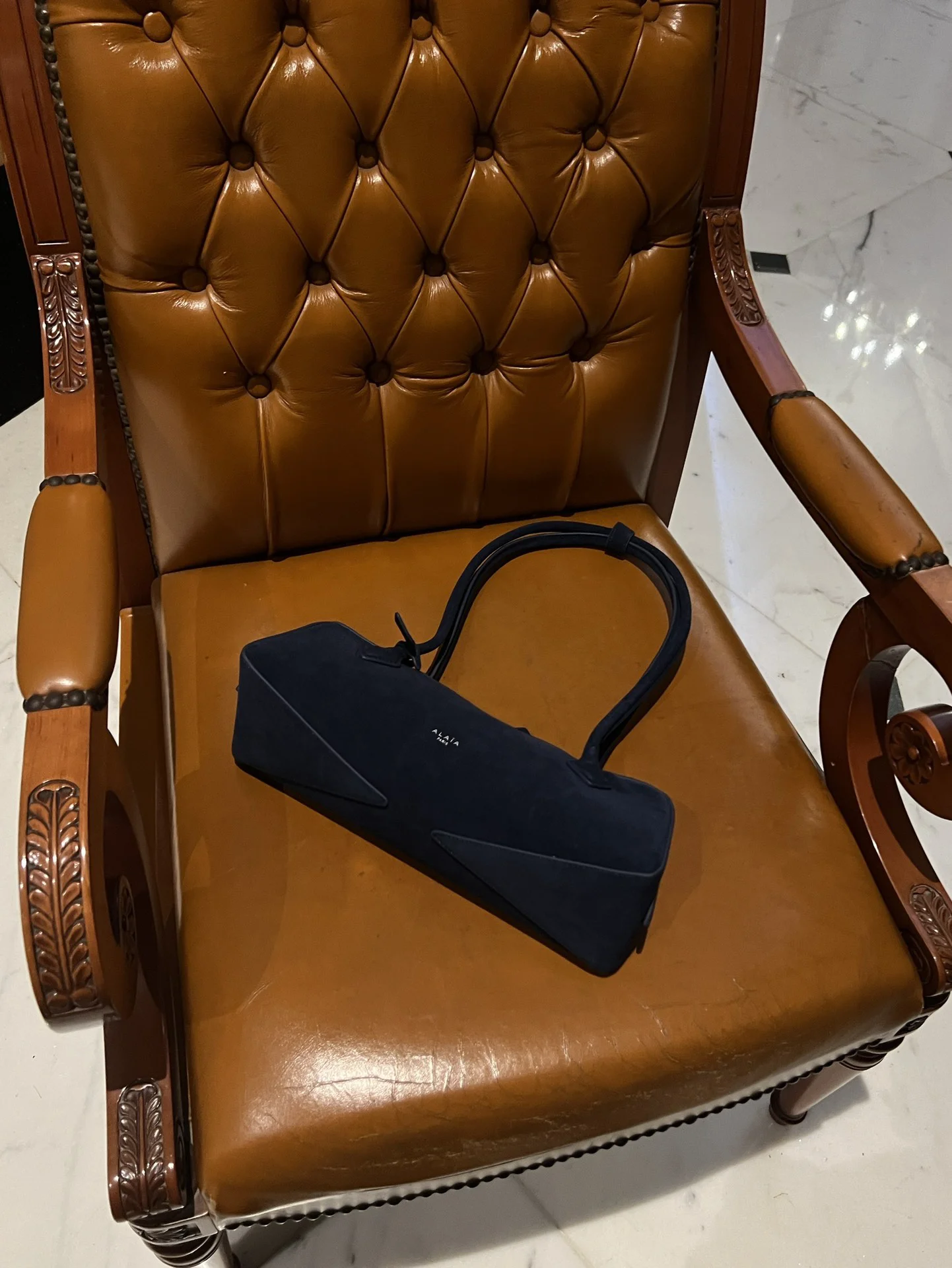 ALAIA Shoulder Bags Suede (Navy-Silver) 33X10X11 G80202608100421 - Image 6