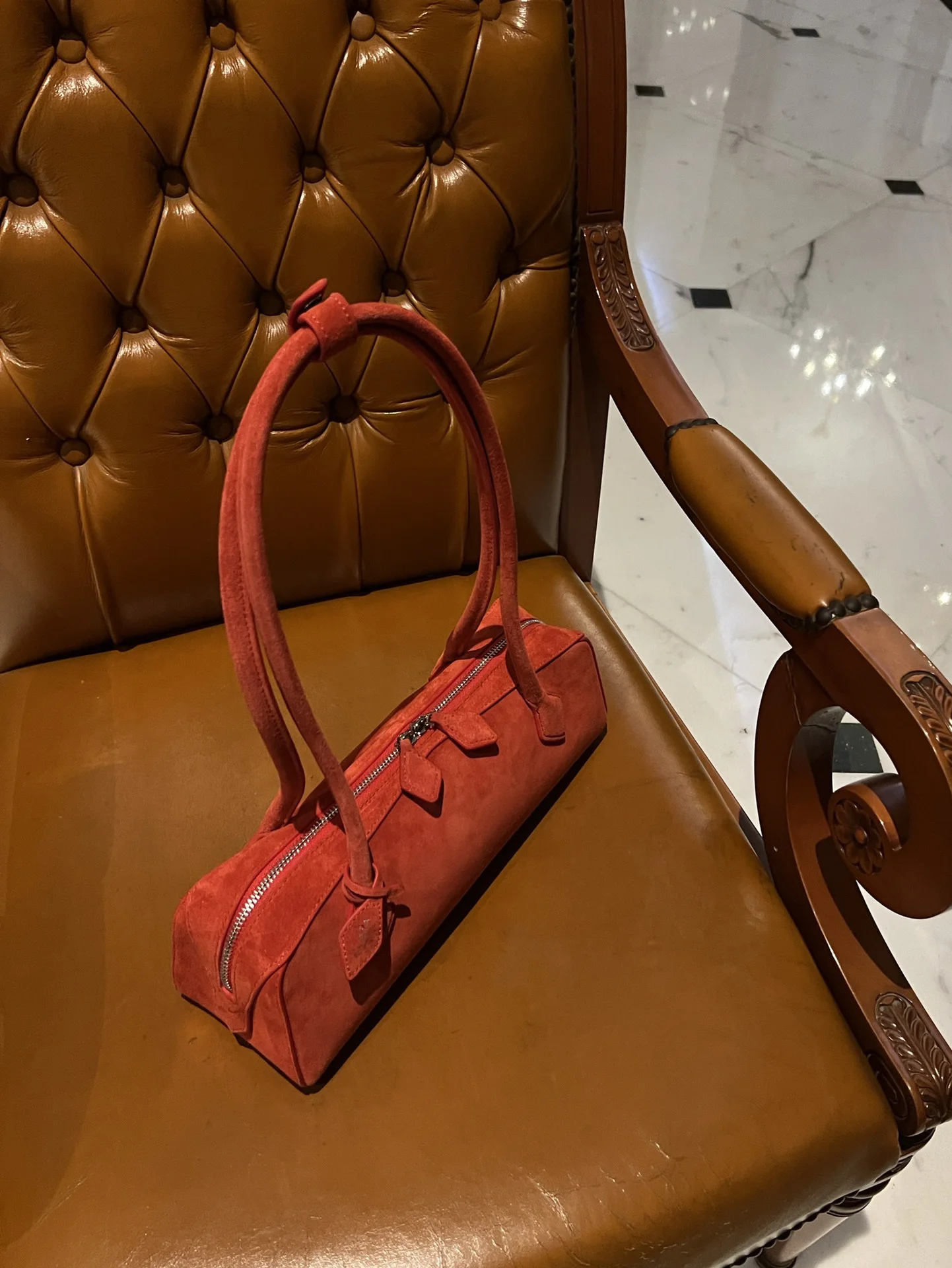 ALAIA Shoulder Bags Suede (Red) 33X10X11 G80202608100423 - Image 3