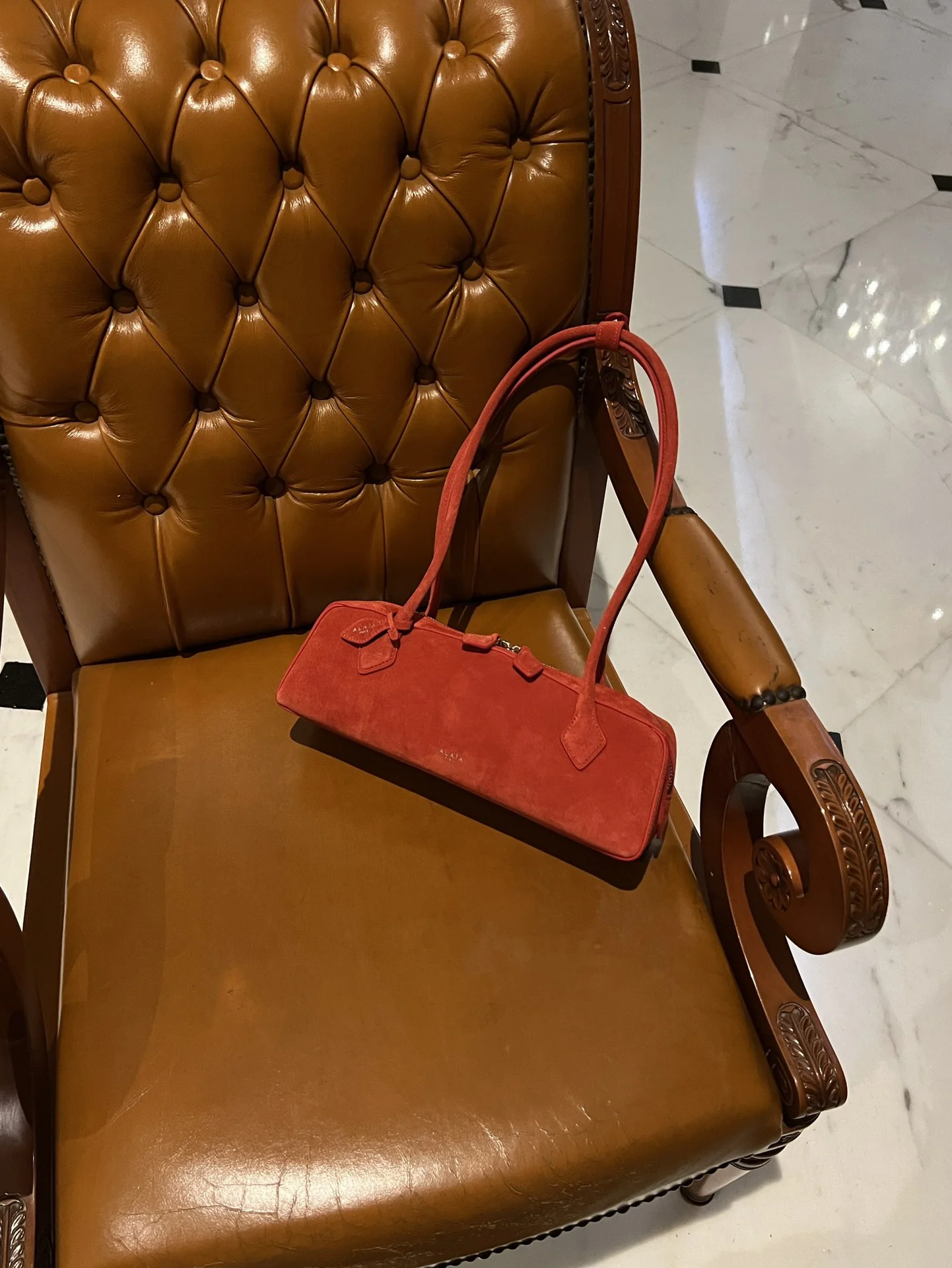 ALAIA Shoulder Bags Suede (Red) 33X10X11 G80202608100423 - Image 6