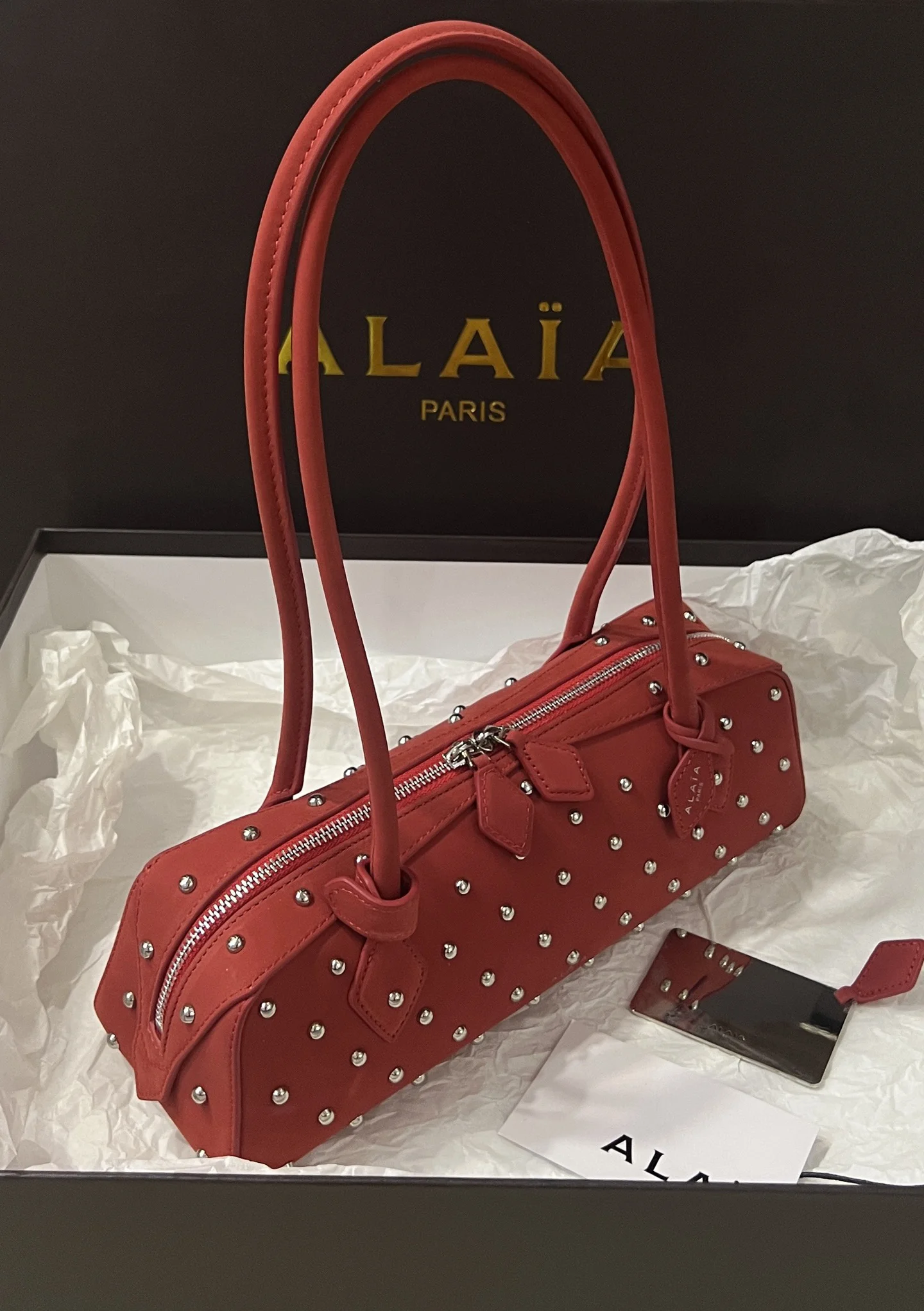 ALAIA Shoulder Bags Suede (Red-Silver) 33X10X11 H00202608100419 - Image 3