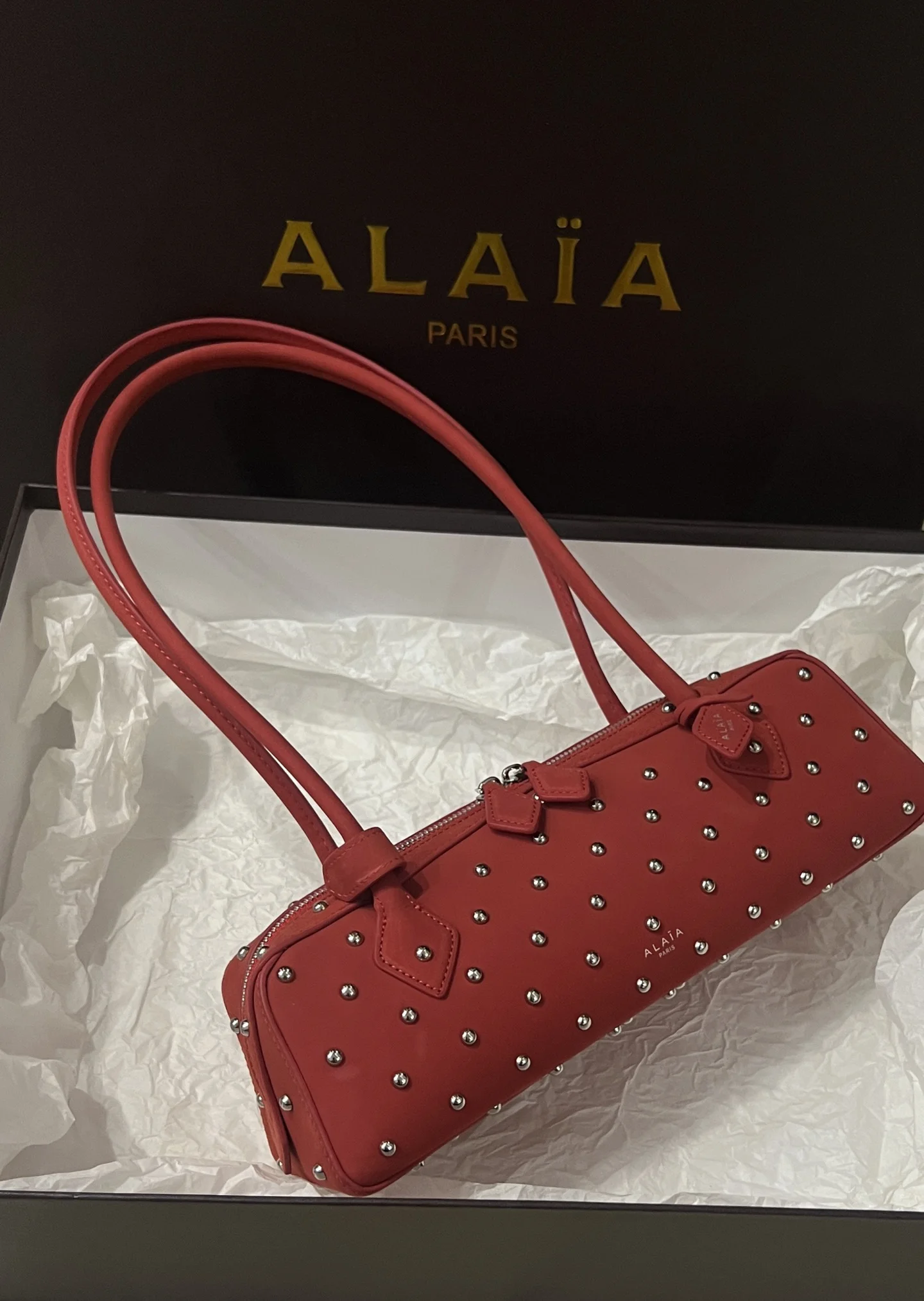 ALAIA Shoulder Bags Suede (Red-Silver) 33X10X11 H00202608100419 - Image 7