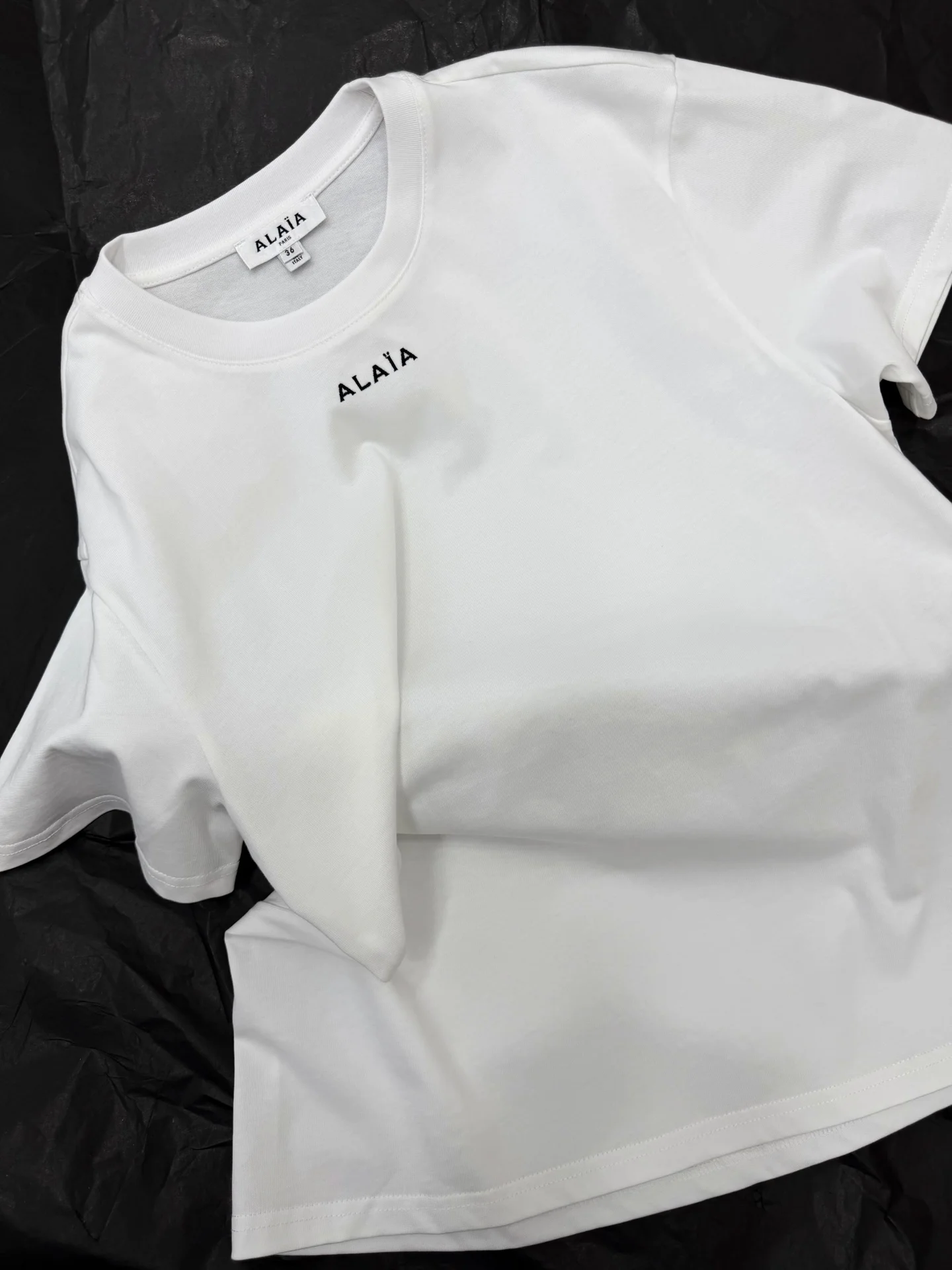 ALAIA T-shirts Cotton S-M-L A85202608041200
