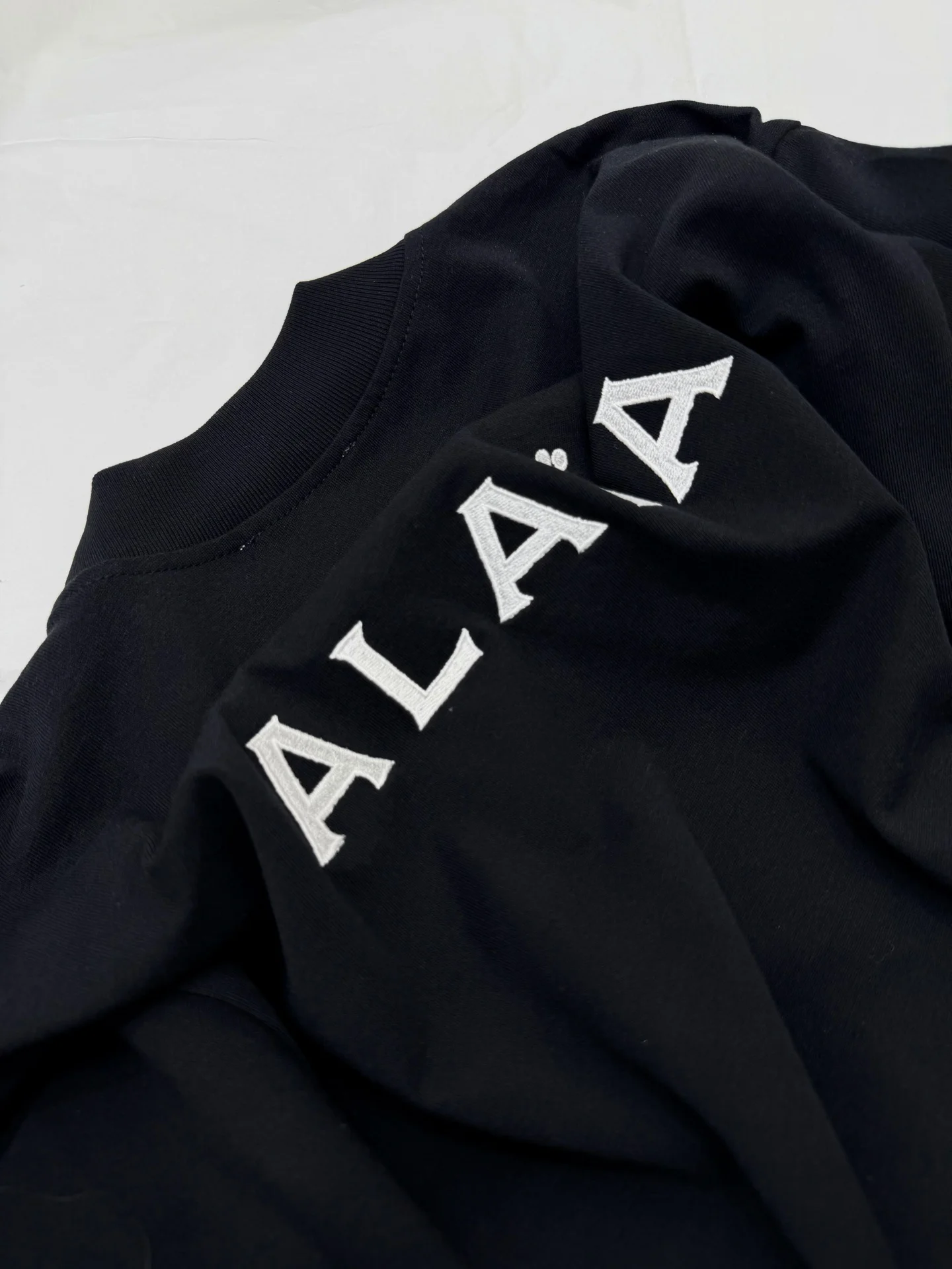 ALAIA T-shirts Cotton S-M-L B35202608041198 - Image 5