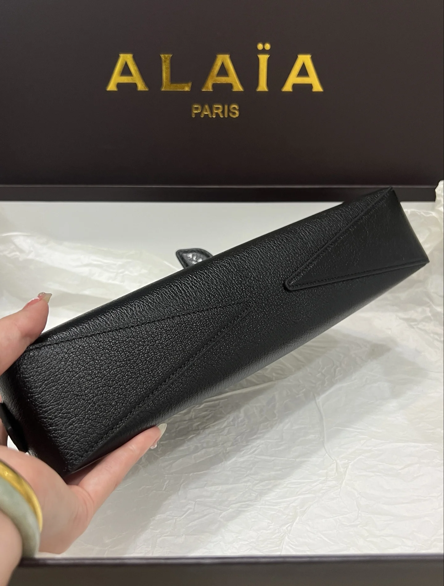 ALAIA Top Handle Bags Calf Leather (Black) 31X10X7CM G00202608100414 - Image 8