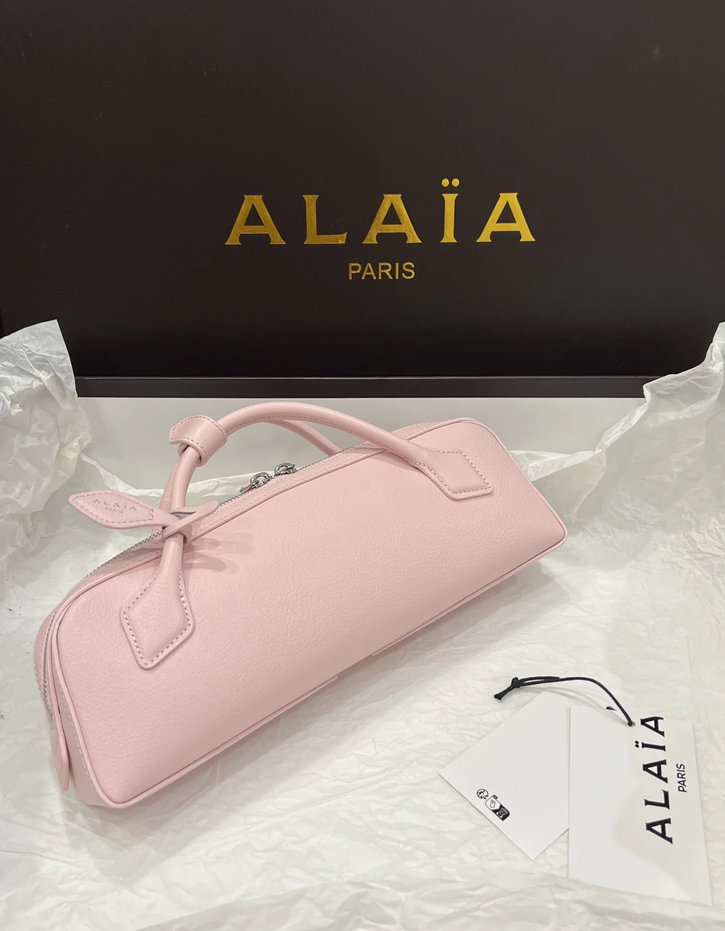 ALAIA Top Handle Bags Calf Leather (Pink) 31X10X7CM G00202608100402 - Image 5