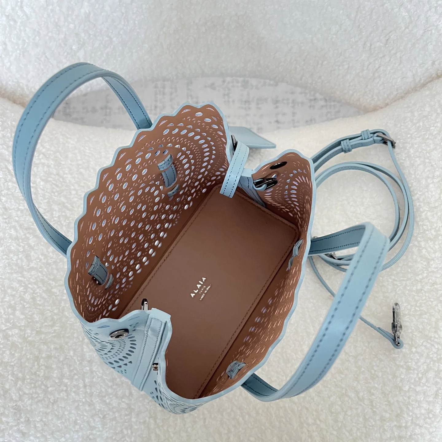 ALAIA Totes Bags Leather (Blue) 20X18X10CM F30202608100339 - Image 6