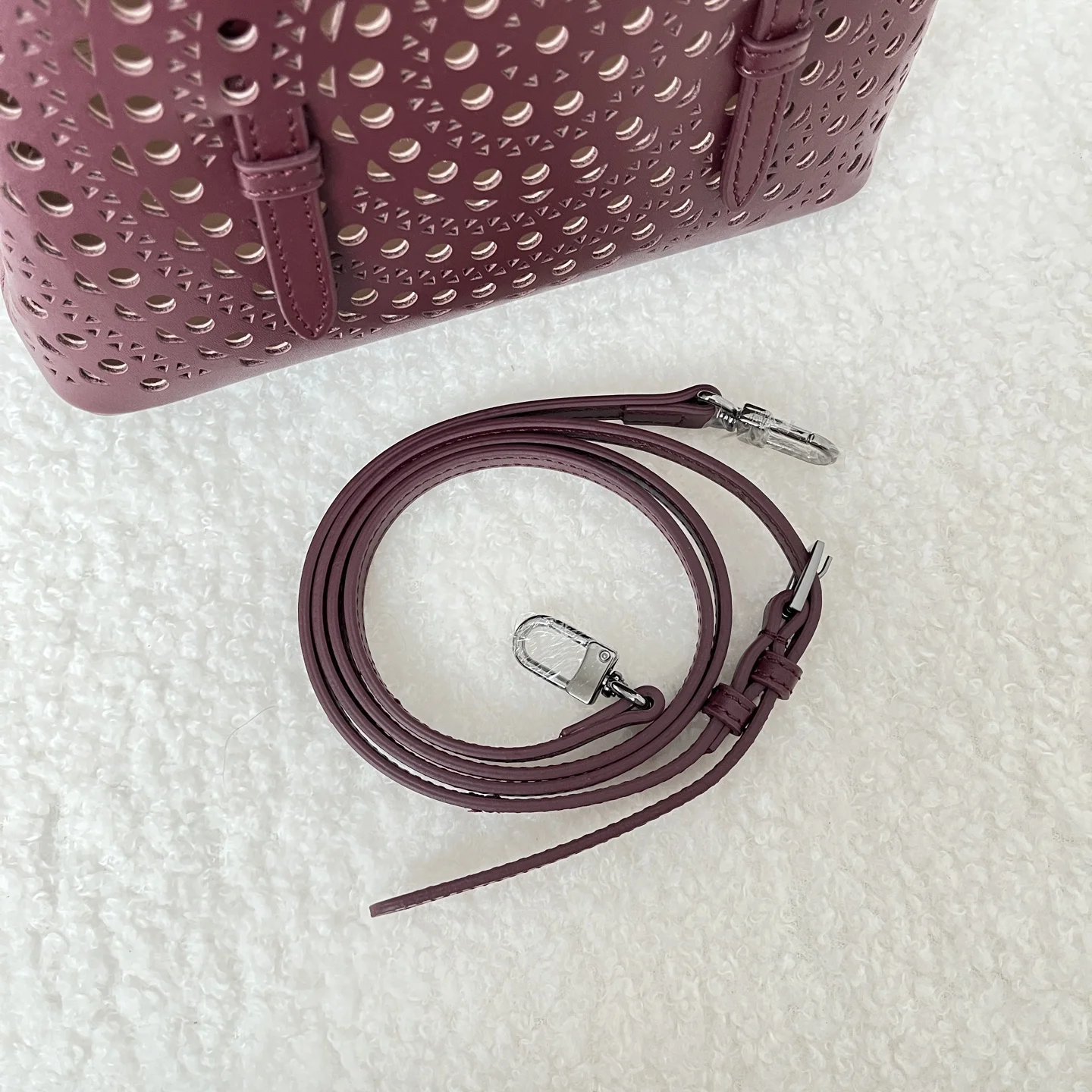 ALAIA Totes Bags Leather (Burgundy) 20X18X10CM F30202608100340 - Image 9