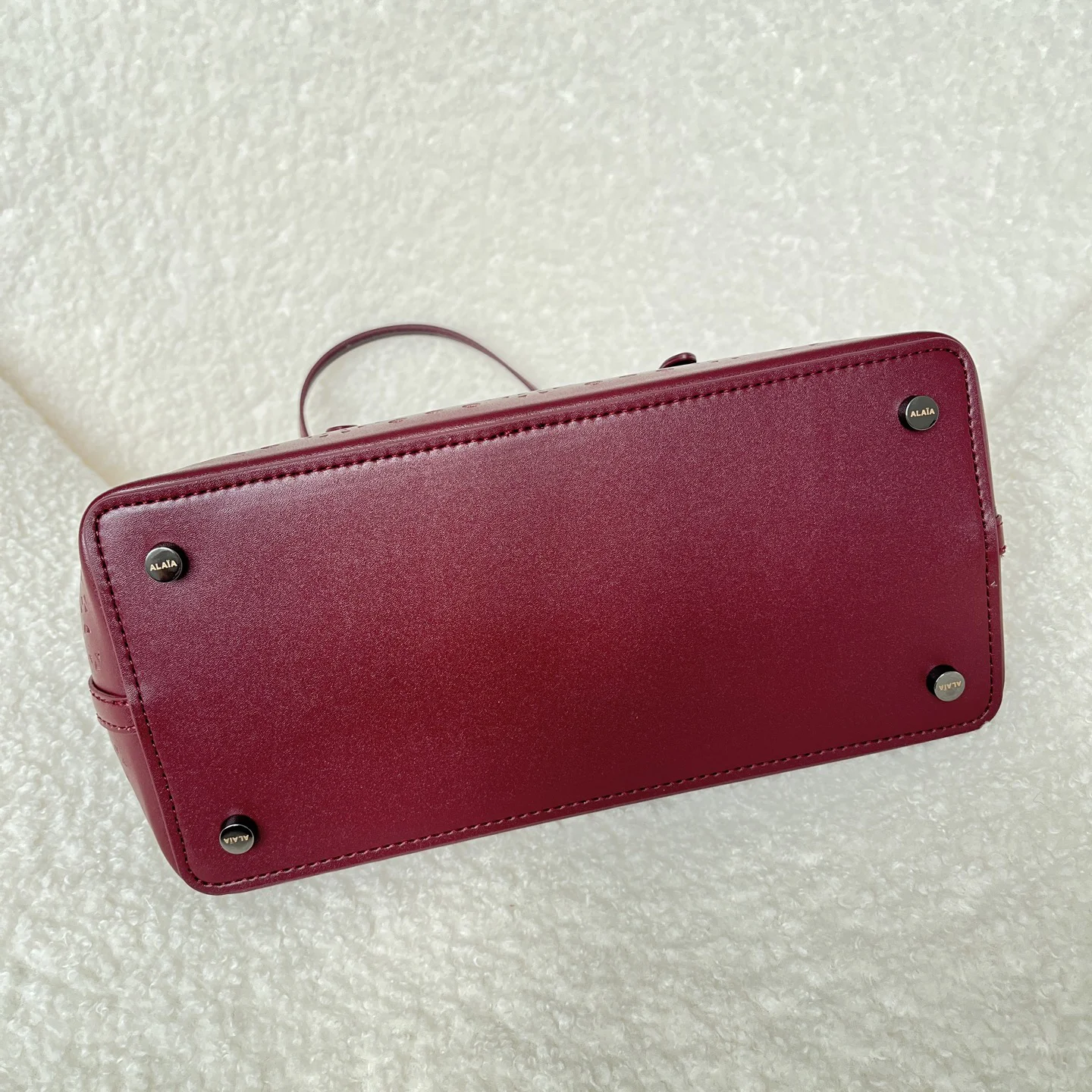 ALAIA Totes Bags Leather (Burgundy) 25X20X12CM F80202608100347 - Image 3