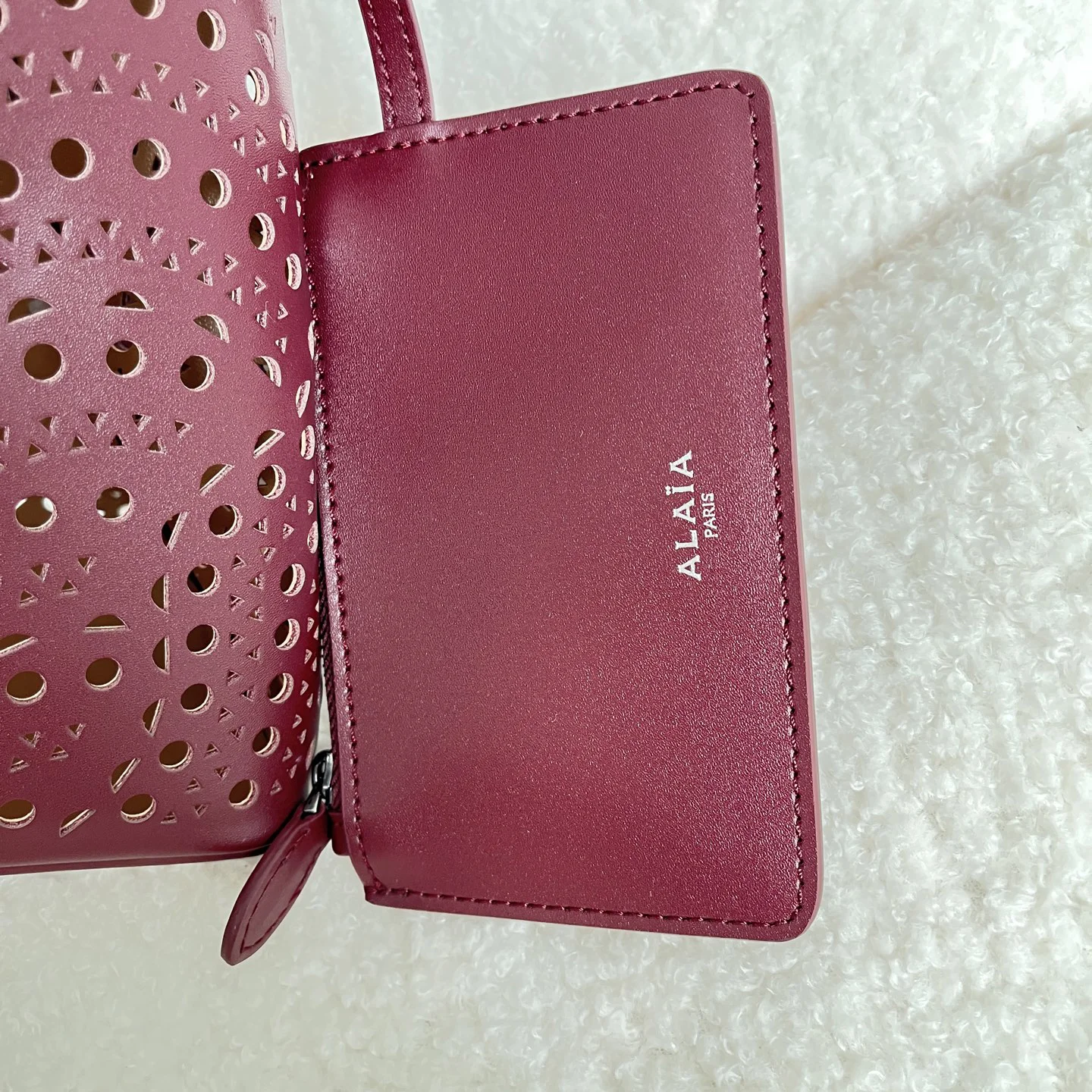 ALAIA Totes Bags Leather (Burgundy) 25X20X12CM F80202608100347 - Image 8