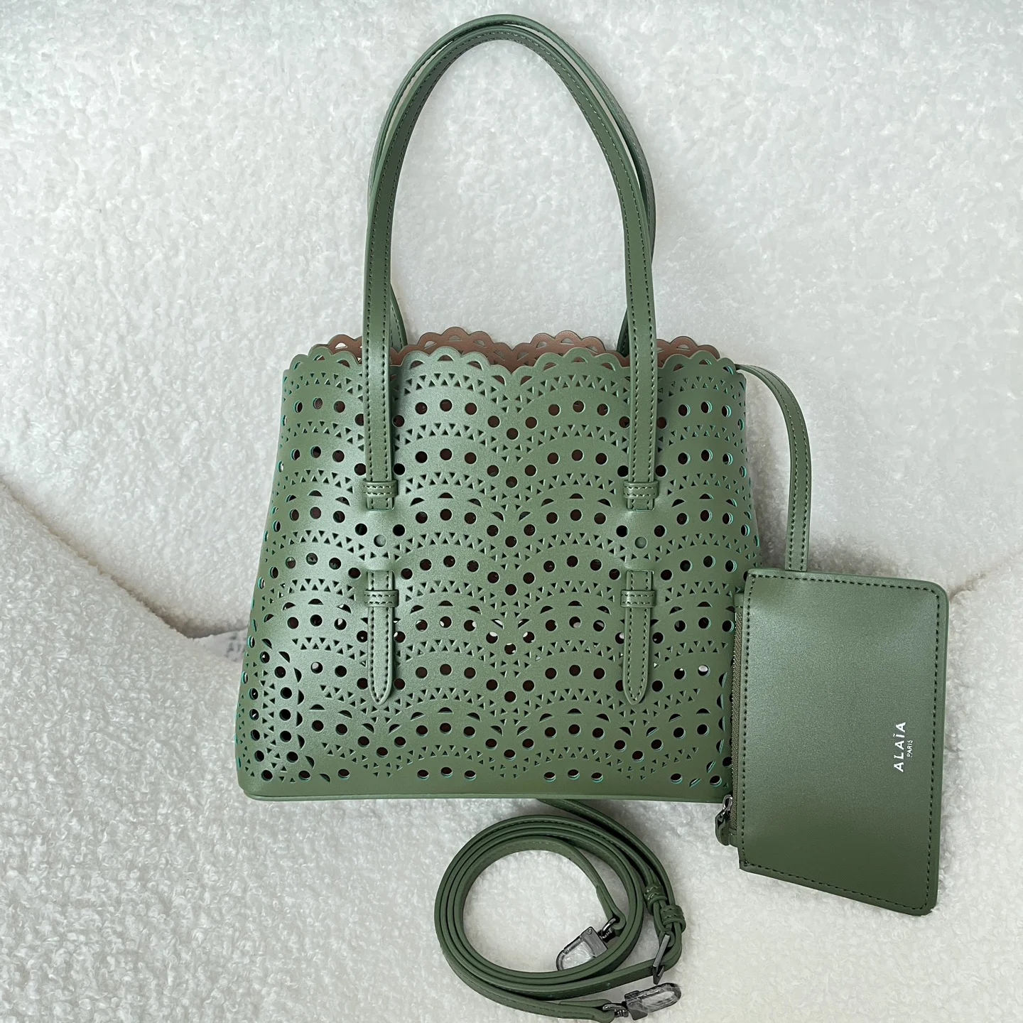 ALAIA Totes Bags Leather (Green) 25X20X12CM F80202608100350