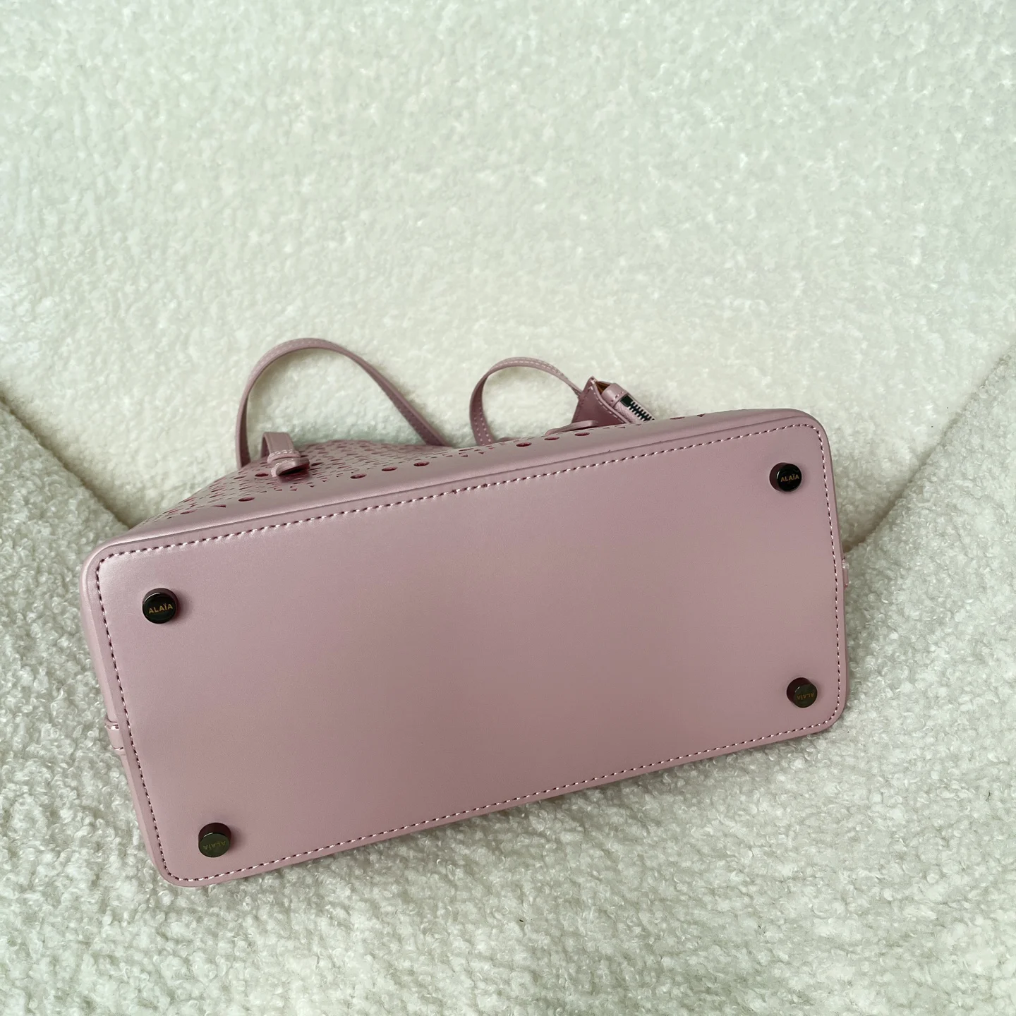 ALAIA Totes Bags Leather (Pink) 25X20X12CM F80202608100348 - Image 3