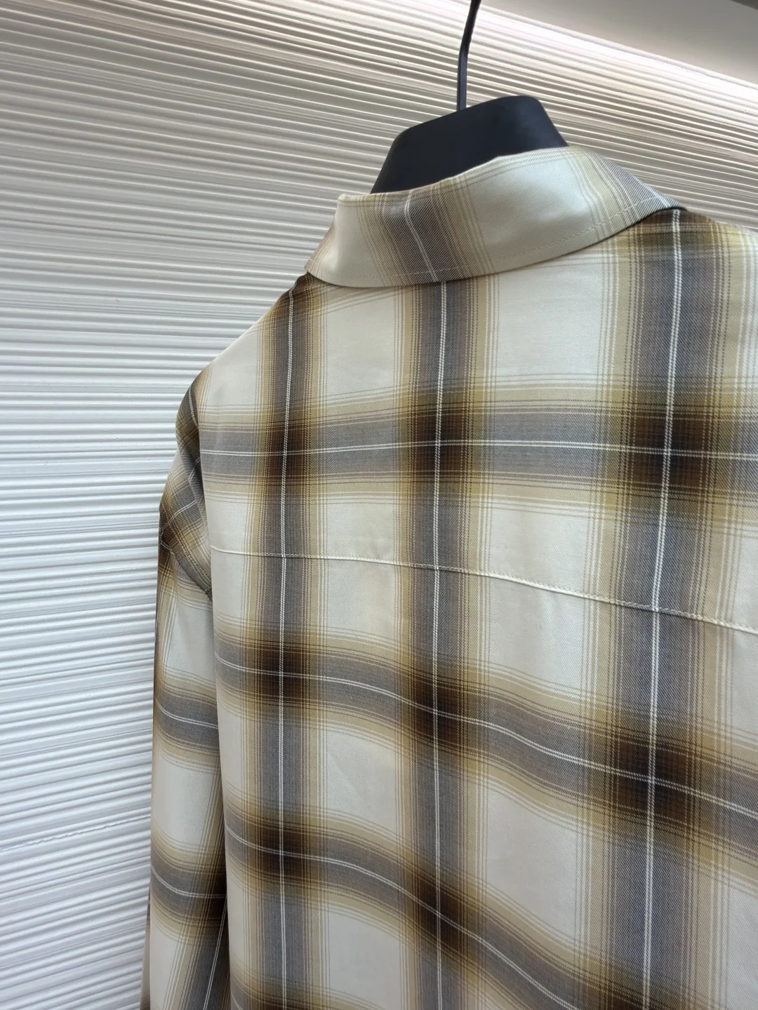 AMI Shirts Lyocell Canvas 38-41 B30202608060194 - Image 9