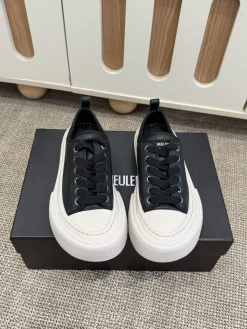 ANN DEMEULEMEESTER Sneakers Calfskin and Suede EU5-40 B40202608030758
