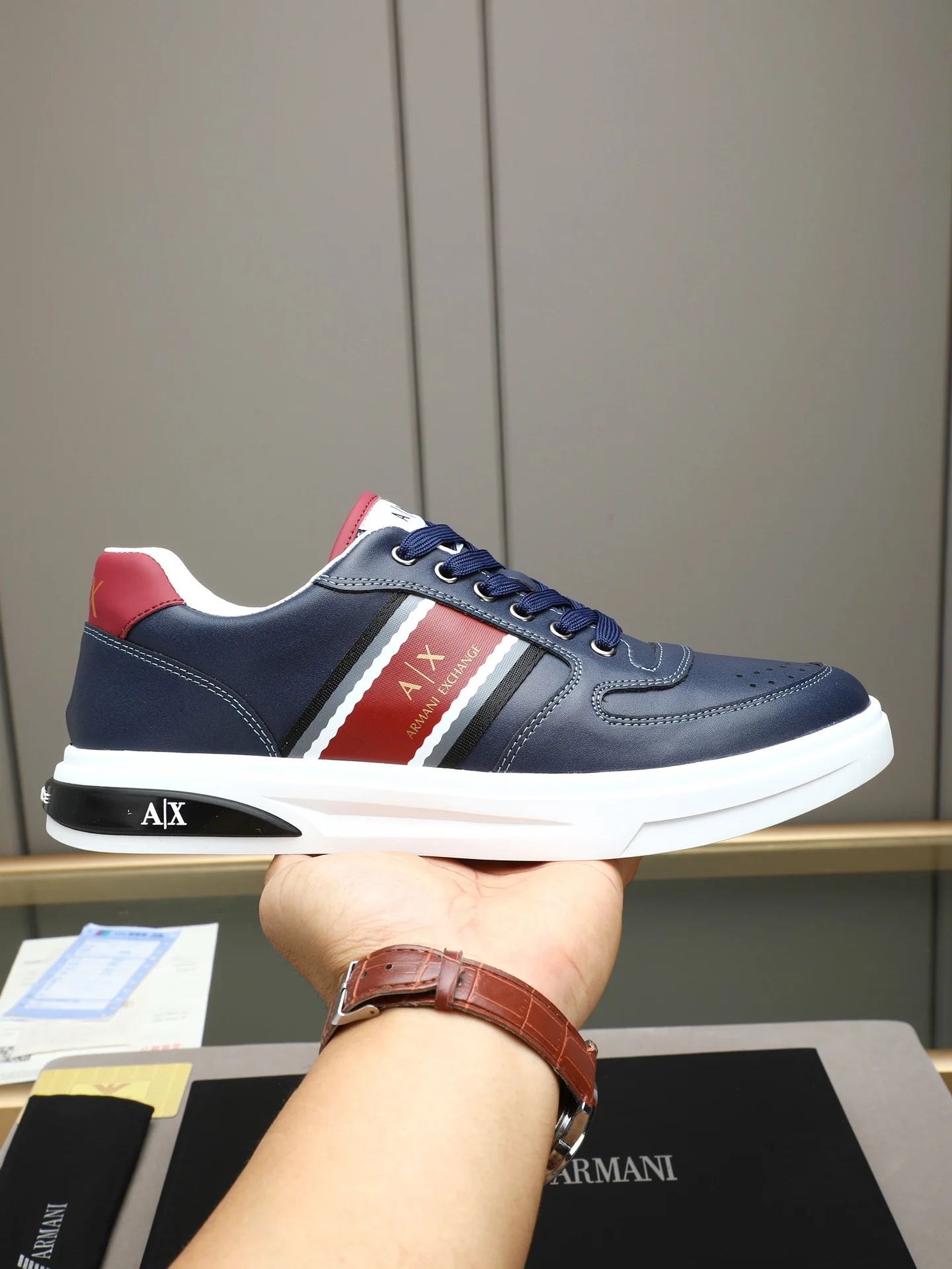ARMANI Sneakers Leather EU38-44 B00202608030378