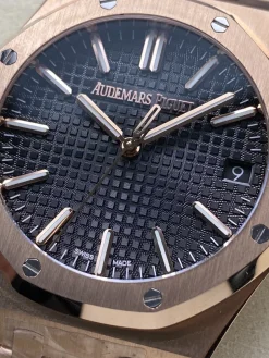 Alternative view of AUDEMARS PIGUET Automated Automated 15510ST (Black Dial) 40mm A550202608050080