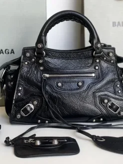 Alternative view of BALENCIAGA Bucket Bags Waxed Leather (Black-Silver) 26x13x18cm F50202608100019