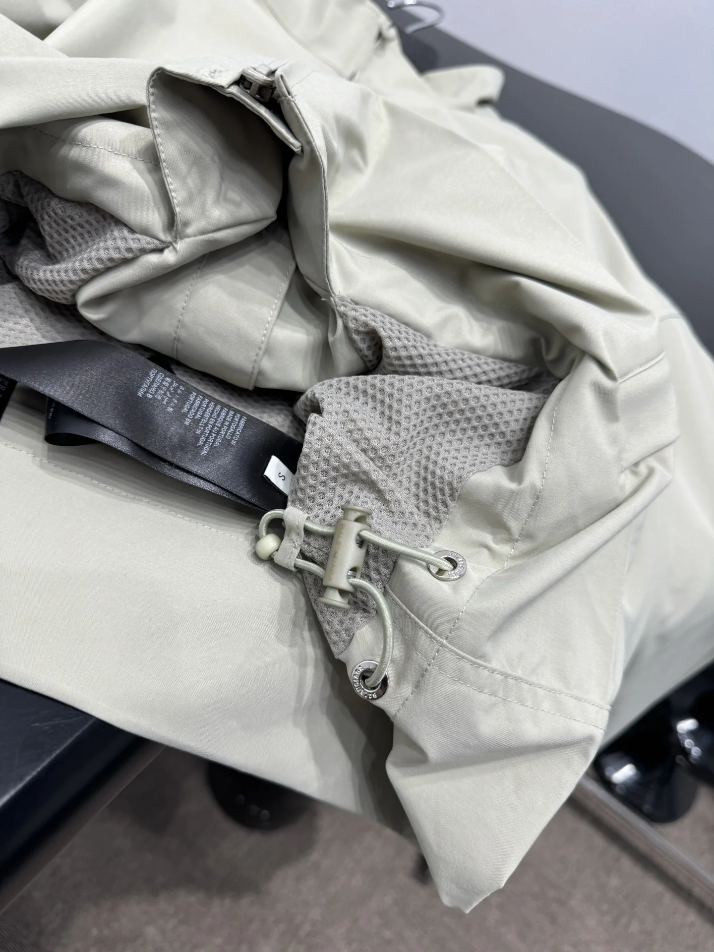 BALENCIAGA Jackets Nylon S-M-L C90202608040950 - Image 7