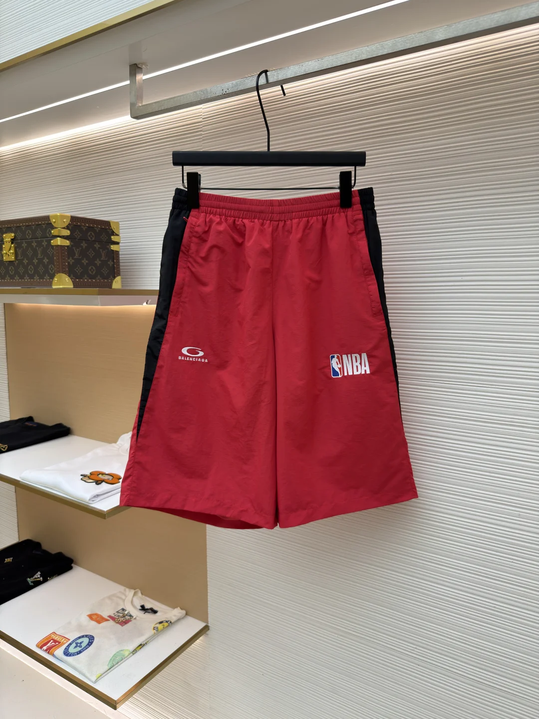 BALENCIAGA Shorts Nylon XS-L A70202608060341