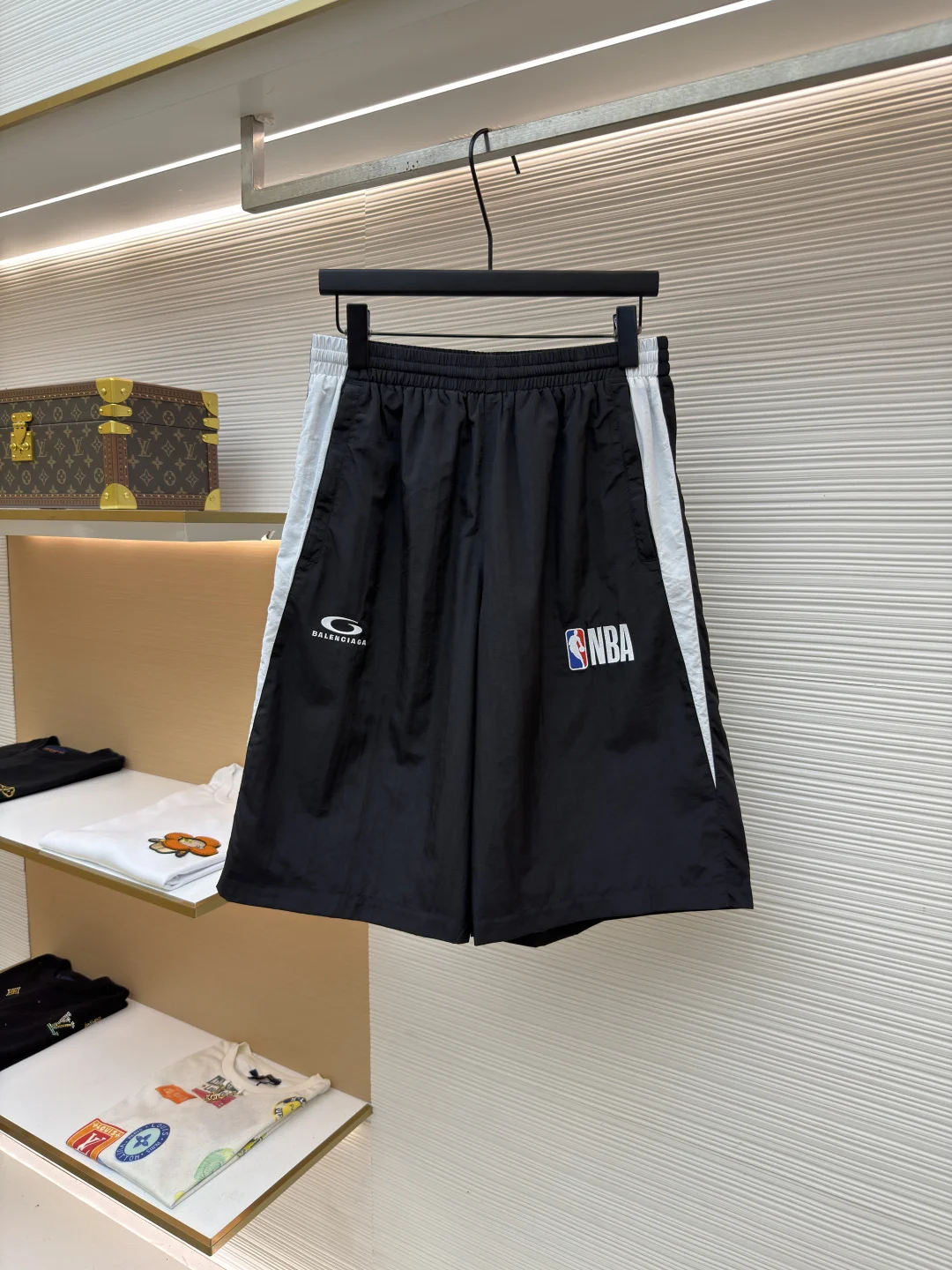 BALENCIAGA Shorts S-L A70202608060339