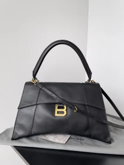 BALENCIAGA Shoulder Bags (Black-Gold) I00202608100064