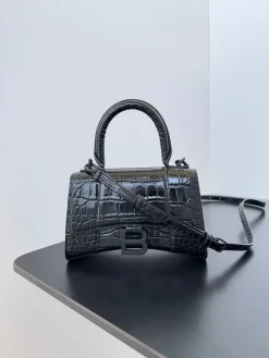 BALENCIAGA Shoulder Bags Crocodile Embossed Leather (Black) 19X13X8CM E00202608100120