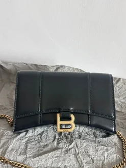 Alternative view of BALENCIAGA Shoulder Bags Crocodile Embossed Leather (Black-Gold) 19CM F00202608100123