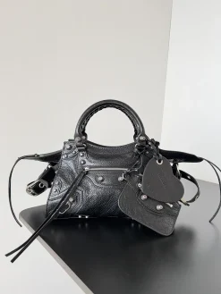 BALENCIAGA Shoulder Bags Lamb Leather (Black) 26X13X18CM D00202608100139