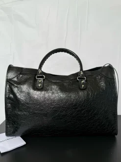 Alternative view of BALENCIAGA Shoulder Bags Leather (Black) 46X17X30CM H40202608100181