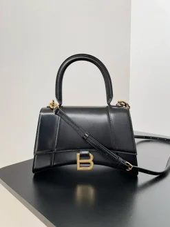 BALENCIAGA Shoulder Bags Leather (Black-Gold) 23X10X24CM D00202608100327